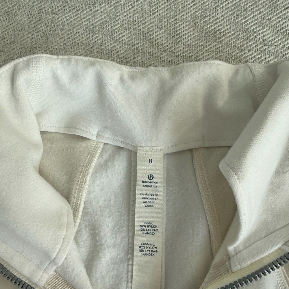 Lululemon Athletica Cream Utility Jacket - Picture 3 of 3